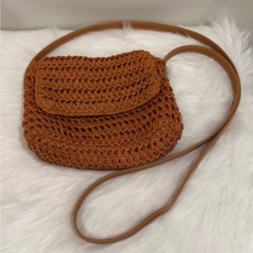 Universal Thread Woven Crossbody Bag in Burnt Orange